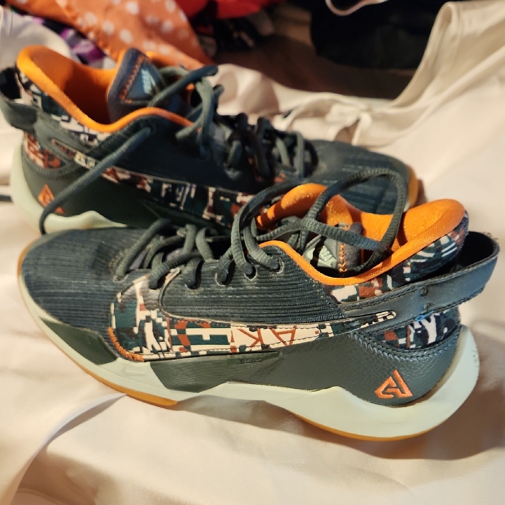 Nike Kids Sneakers - Dark Green and Orange